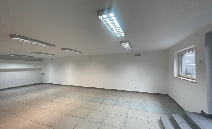 lokal na sprzedaż - Kępno